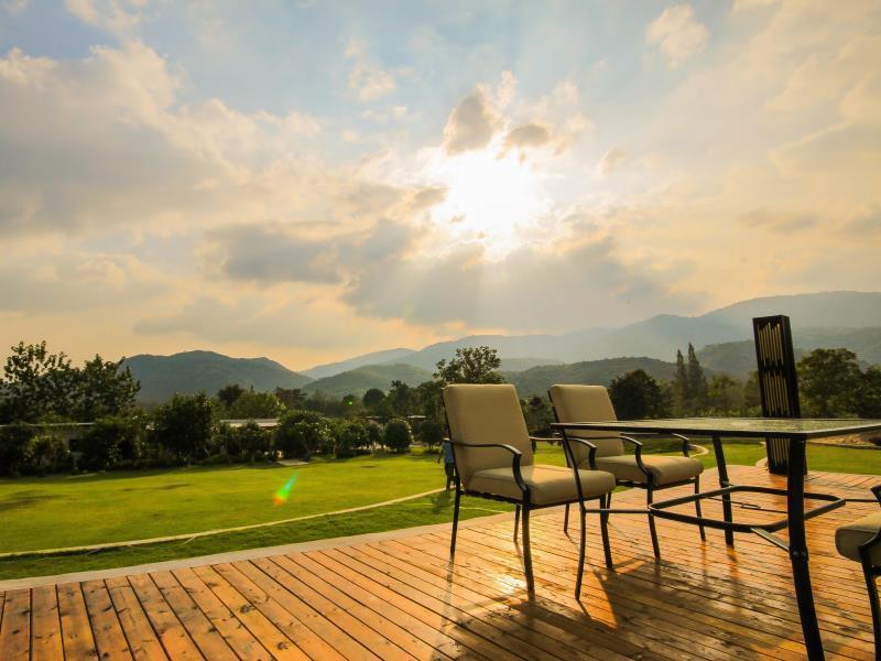 Ashcarya Boutique Resort Ban Bo (Ratchaburi) Exterior foto