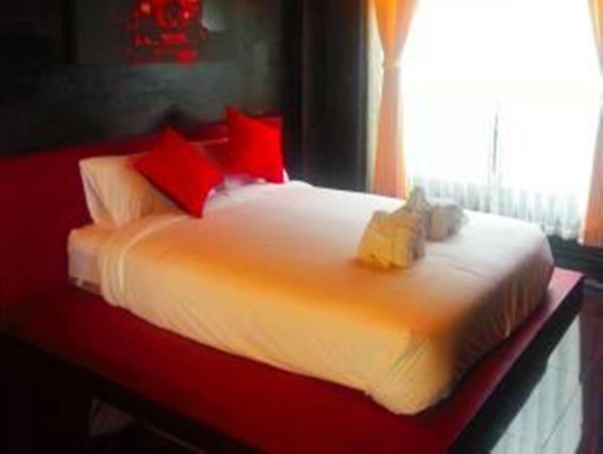 Ashcarya Boutique Resort Ban Bo (Ratchaburi) Exterior foto