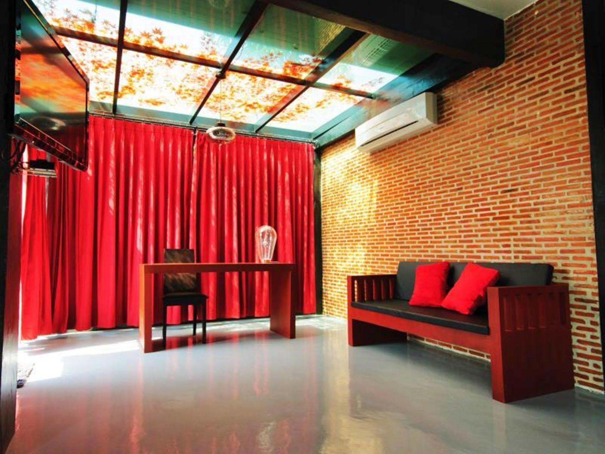 Ashcarya Boutique Resort Ban Bo (Ratchaburi) Exterior foto